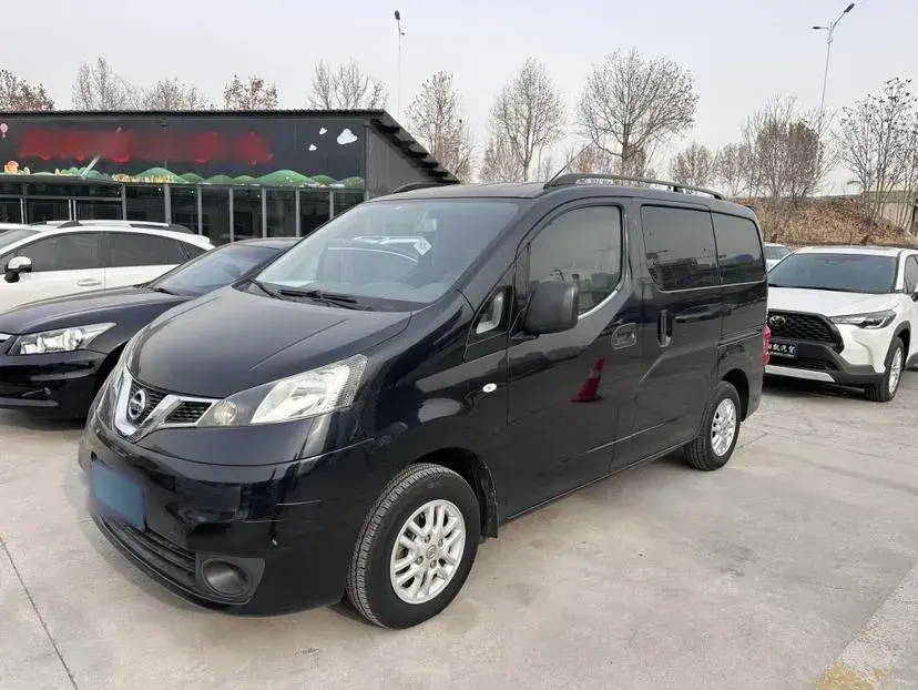 2014 Nissan NV200 1.6L 124HP L4 CVT