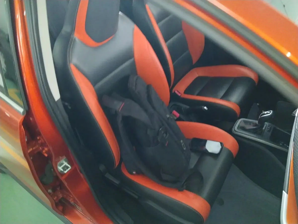 2017 Geely Vision X1 1.3L 88HP L4 4AT,autocango,china used car exporter,china ev exporter,chinese used car exporter,chinese used ev exporter