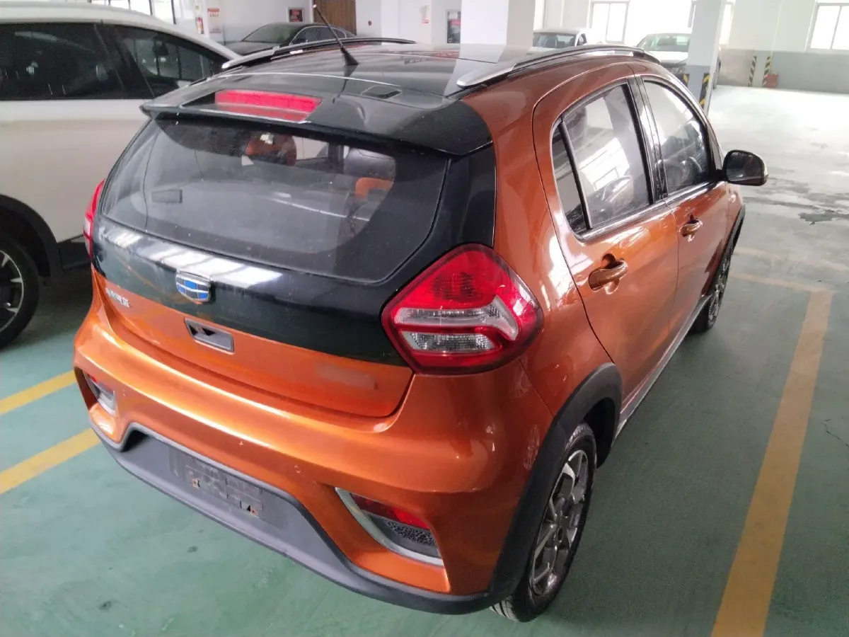 2017 Geely Vision X1 1.3L 88HP L4 4AT,autocango,china used car exporter,china ev exporter,chinese used car exporter,chinese used ev exporter