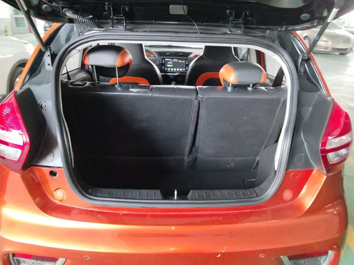 2017 Geely Vision X1 1.3L 88HP L4 4AT,autocango,china used car exporter,china ev exporter,chinese used car exporter,chinese used ev exporter