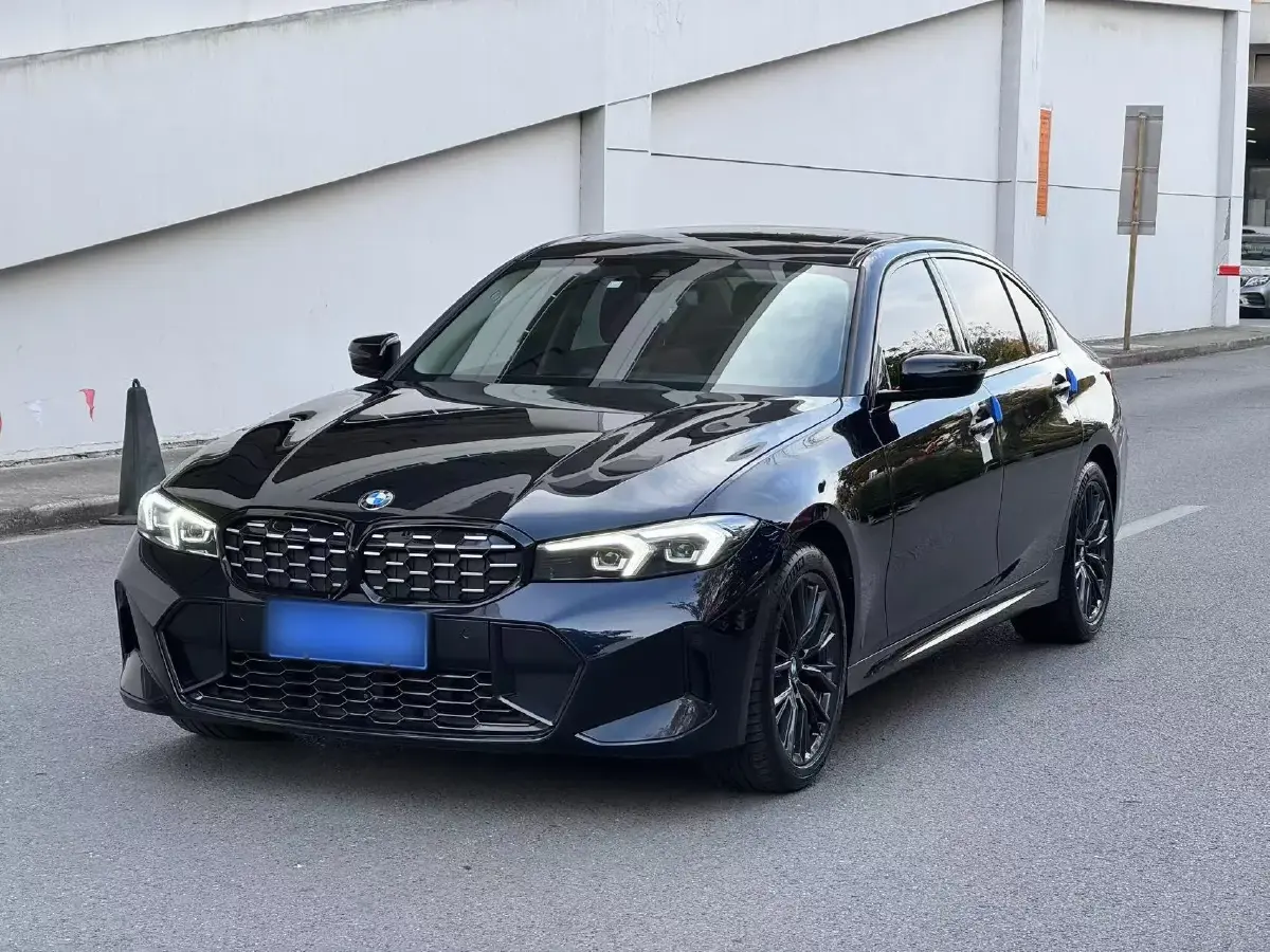 2023 BMW 3 Series 2.0T 184HP L4 8AT