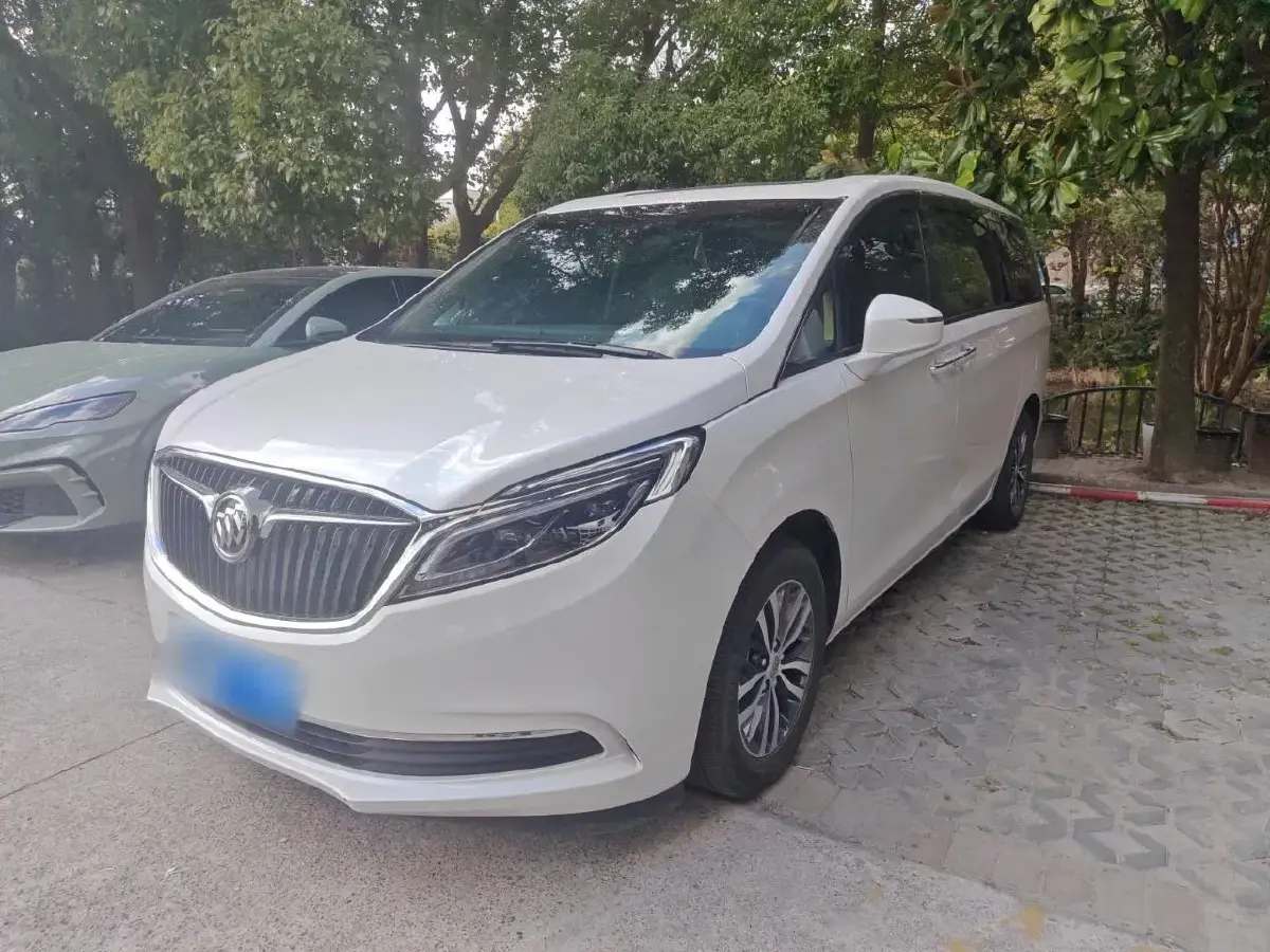 2017 Buick GL8 2.0T 260HP L4 6AT