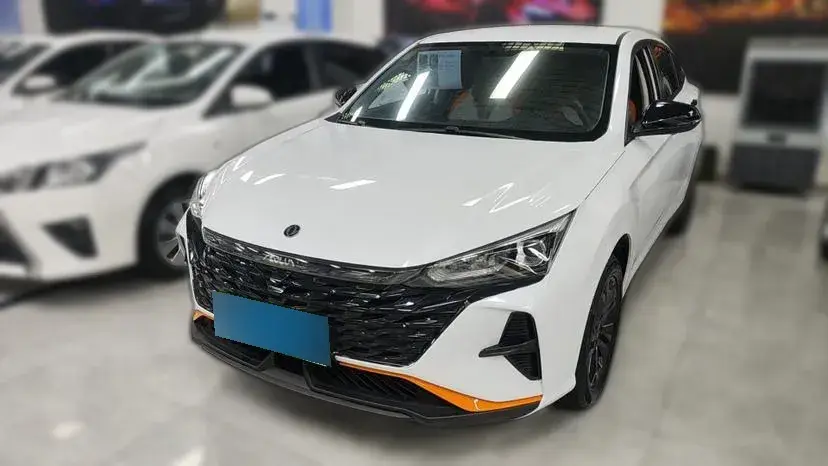 2023 DongFeng Aeolus YiXuan 1.5L 125HP L4 6DCT
