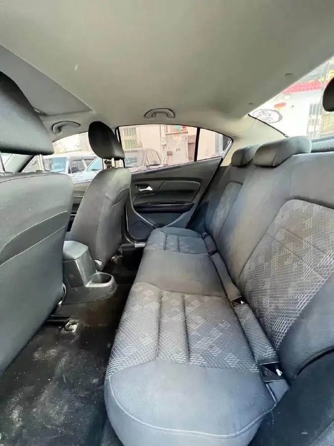 2016 FAW Jumpal A70 1.6L 113HP L4 5MT,autocango,china used car exporter,china ev exporter,chinese used car exporter,chinese used ev exporter