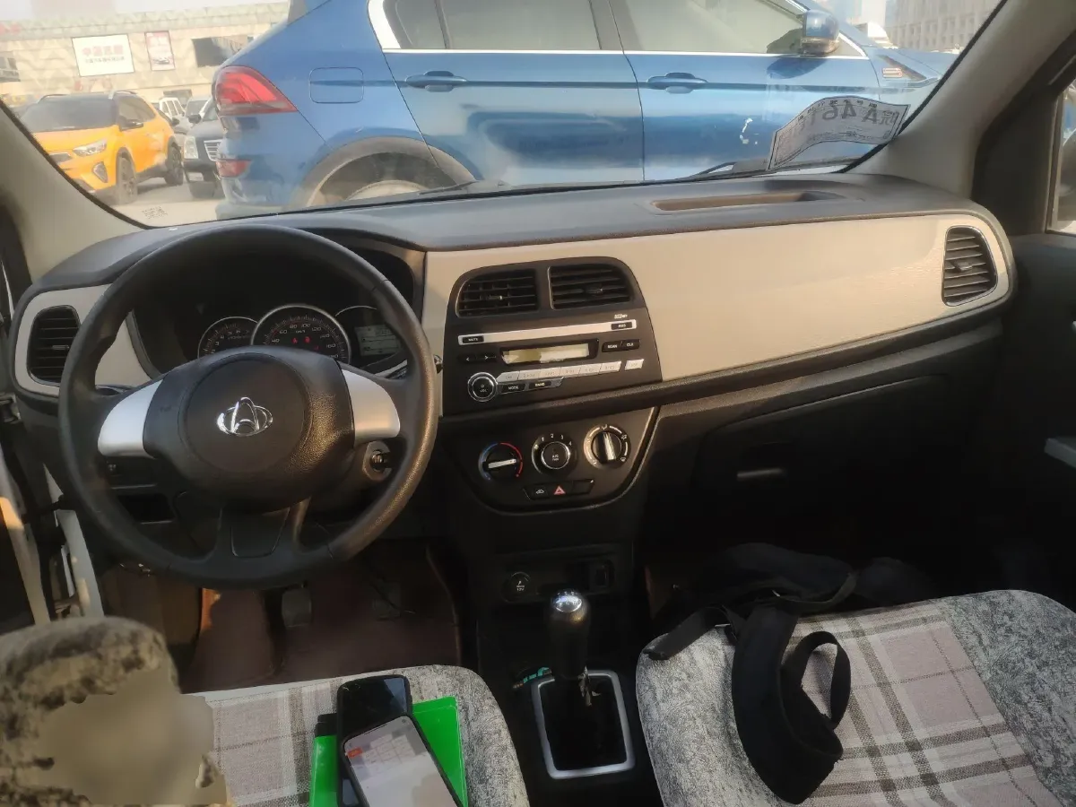 2015 ChangAn Oshan Eulove 1.2L 90HP L4 5MT,autocango,china used car exporter,china ev exporter,chinese used car exporter,chinese used ev exporter