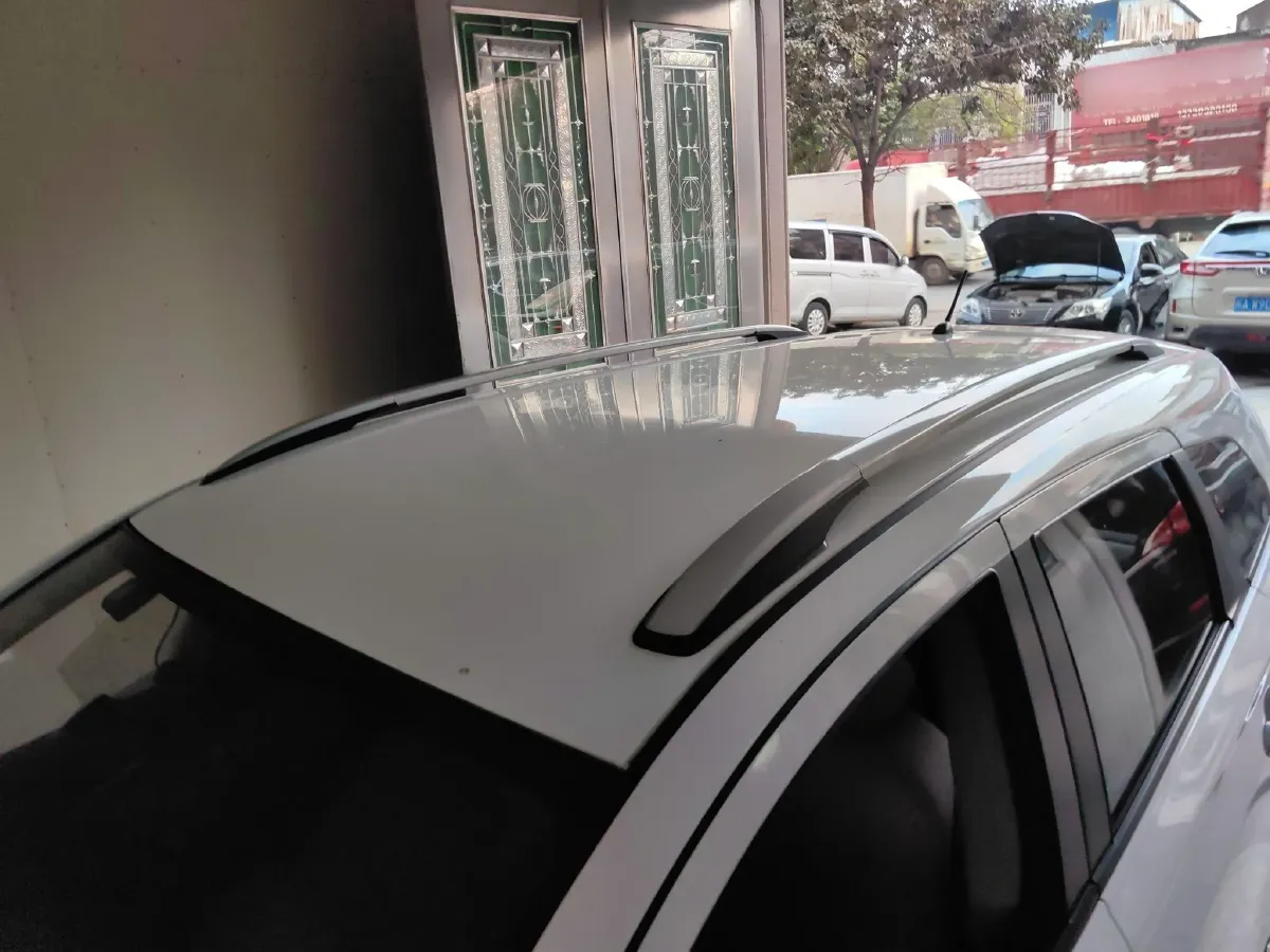 2015 Venucia T70 2.0L 144HP L4 6MT,autocango,china used car exporter,china ev exporter,chinese used car exporter,chinese used ev exporter