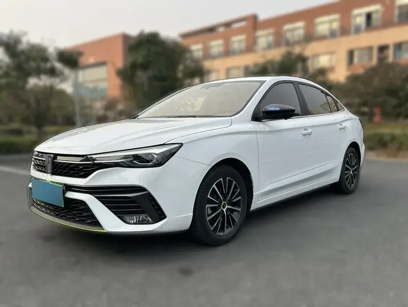 2021 Roewe i5 1.5L 120HP L4 CVT