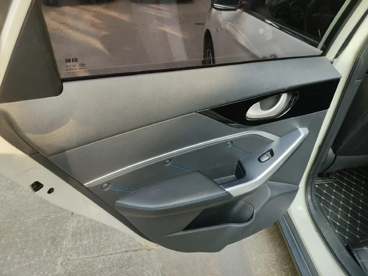 2022 Venucia D60 EV BEV 50KWH,autocango,china used car exporter,china ev exporter,chinese used car exporter,chinese used ev exporter