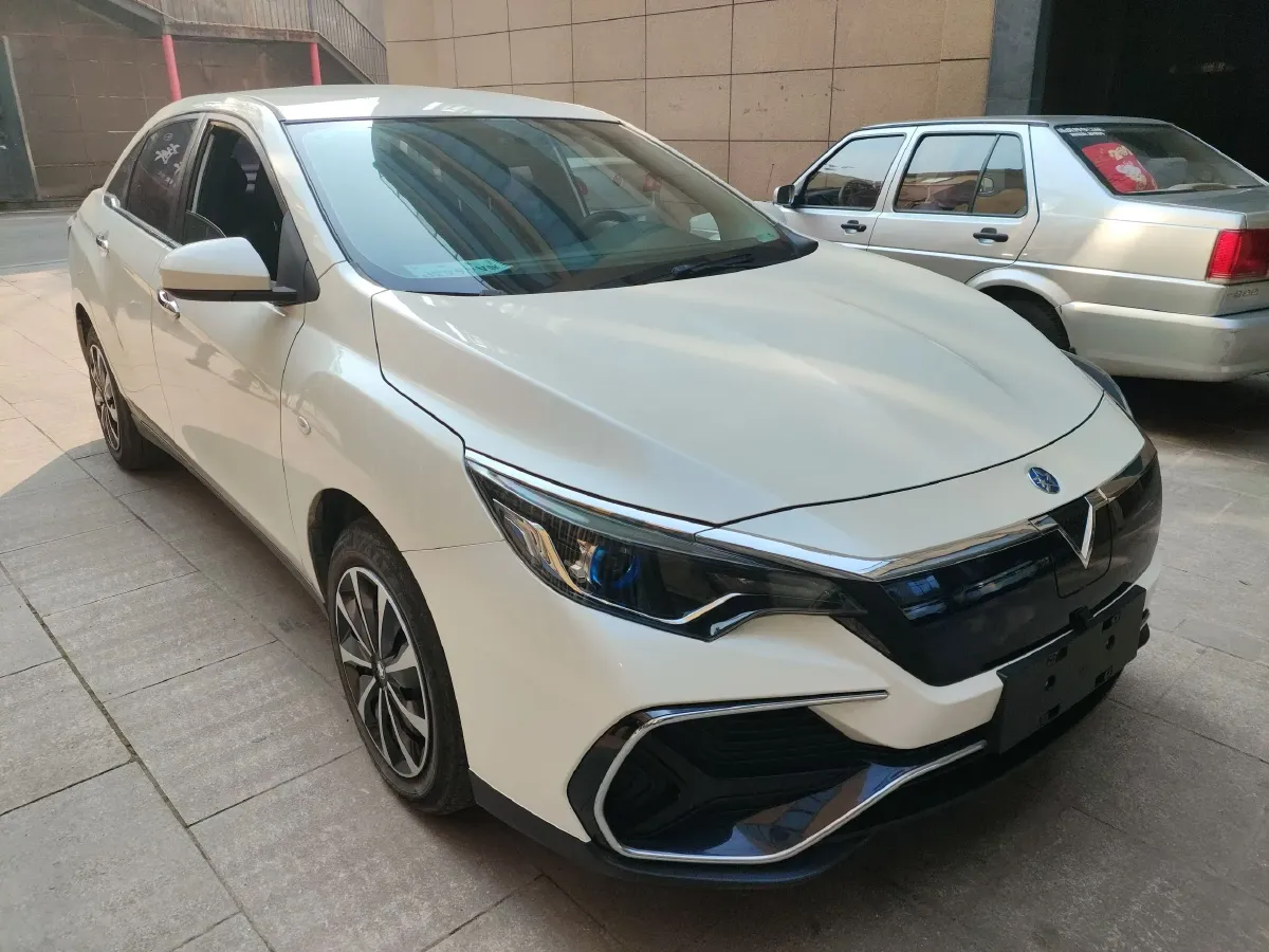 2022 Venucia D60 EV BEV 50KWH,autocango,china used car exporter,china ev exporter,chinese used car exporter,chinese used ev exporter