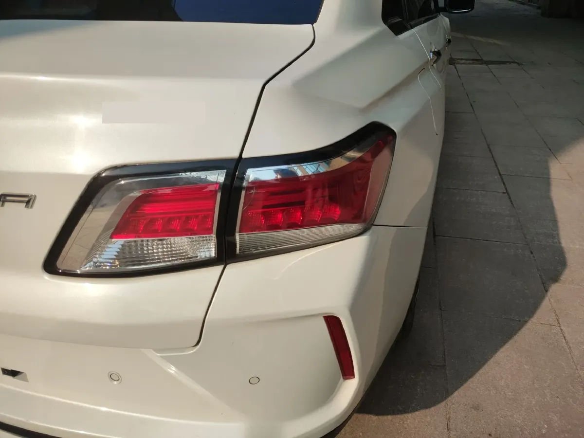 2022 Venucia D60 EV BEV 50KWH,autocango,china used car exporter,china ev exporter,chinese used car exporter,chinese used ev exporter