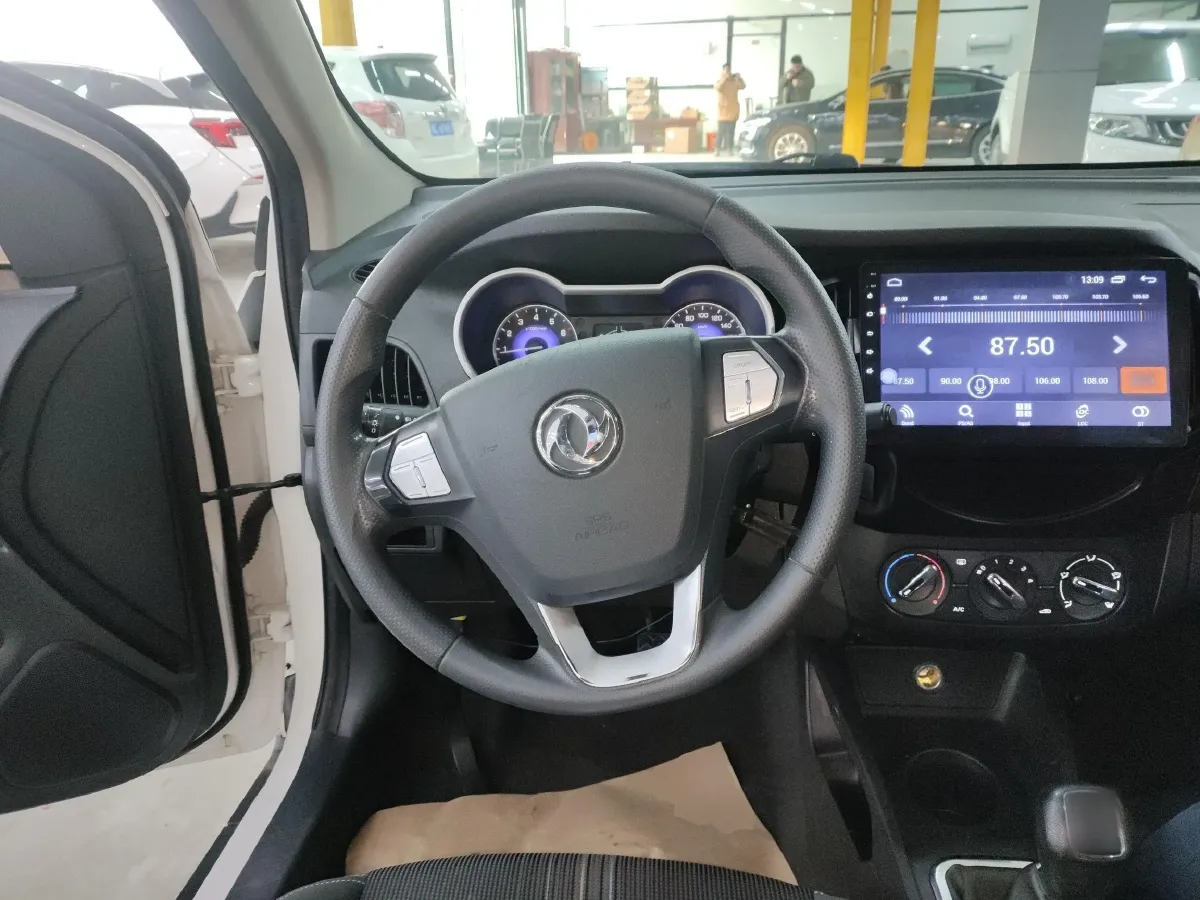 2017 DongFeng Aeolus AX3 1.5L 116HP L4 5MT,autocango,china used car exporter,china ev exporter,chinese used car exporter,chinese used ev exporter