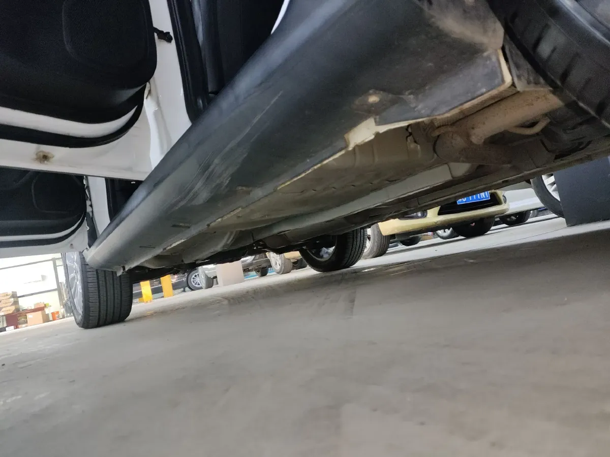 2017 DongFeng Aeolus AX3 1.5L 116HP L4 5MT,autocango,china used car exporter,china ev exporter,chinese used car exporter,chinese used ev exporter