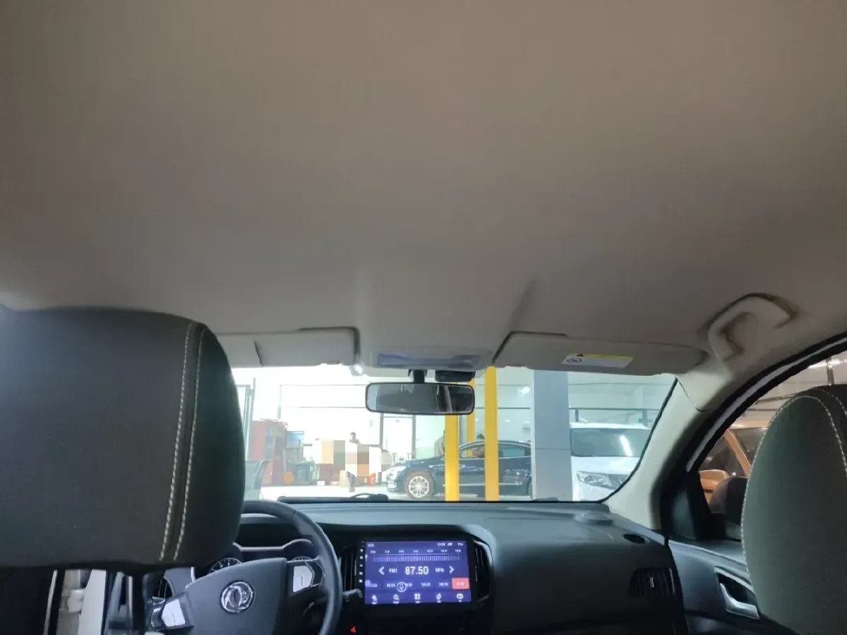 2017 DongFeng Aeolus AX3 1.5L 116HP L4 5MT,autocango,china used car exporter,china ev exporter,chinese used car exporter,chinese used ev exporter