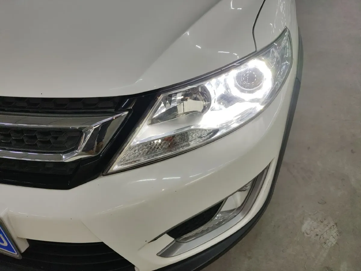 2017 DongFeng Aeolus AX3 1.5L 116HP L4 5MT,autocango,china used car exporter,china ev exporter,chinese used car exporter,chinese used ev exporter