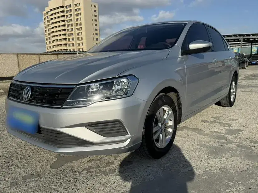 2017 Volkswagen Jetta 1.5L 110HP L4 6AT