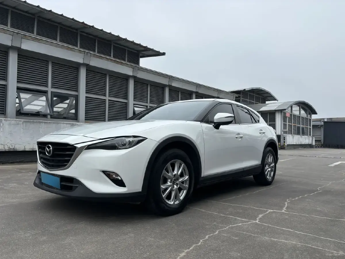 2018 Mazda CX-4 2.0L 158HP L4 6AT