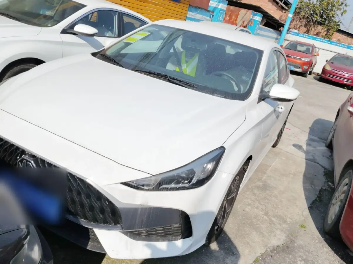 2023 MG 5 1.5L 129HP L4 5MT
