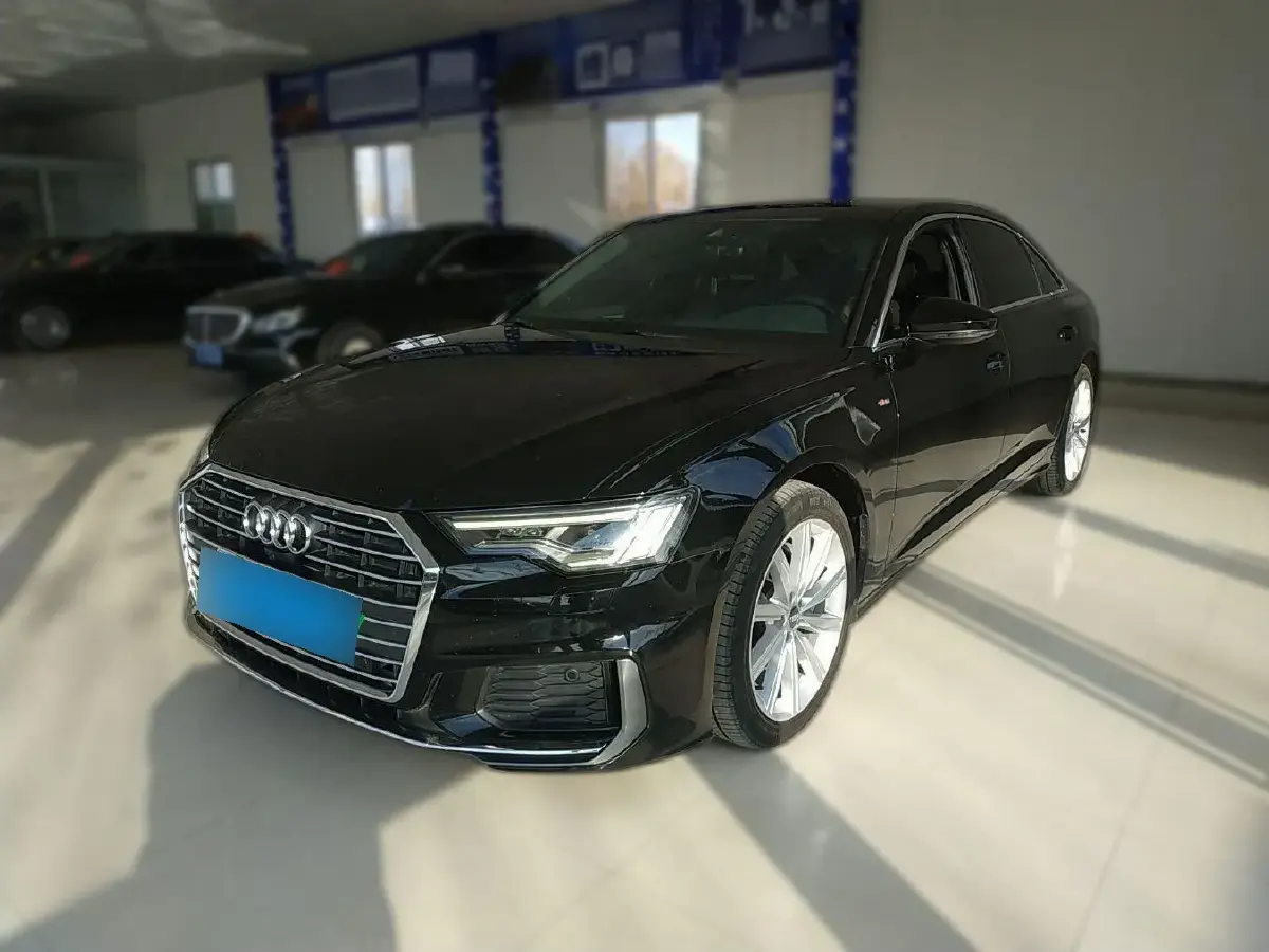 2021 Audi A6L 2.0T 224HP L4 7DCT