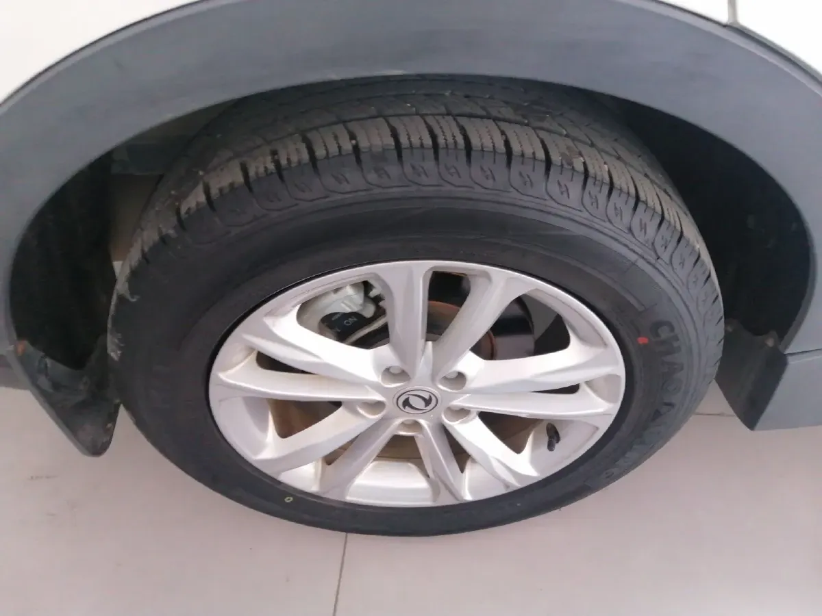 2020 DongFeng Fengon Fengon 580 Pro 1.5T 180HP L4 CVT,autocango,china used car exporter,china ev exporter,chinese used car exporter,chinese used ev exporter