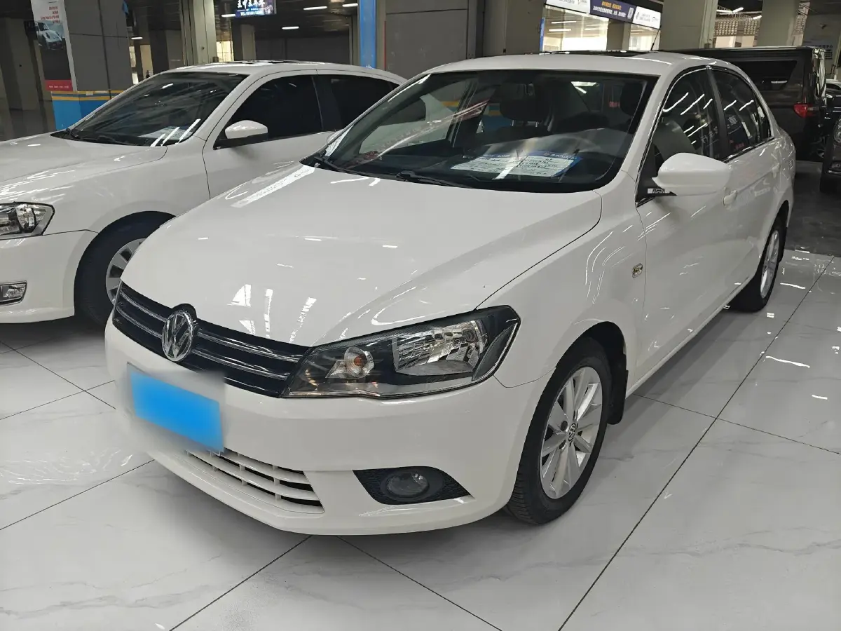 2015 Volkswagen Jetta 1.6L 110HP L4 6AT