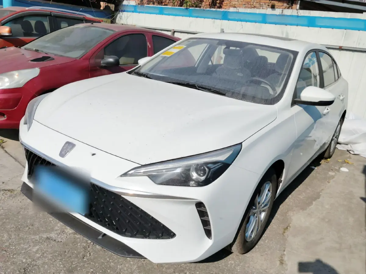 2023 Roewe i5 1.5L 129HP L4 CVT