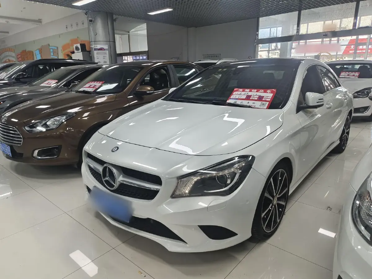 2016 Mercedes-Benz CLA Class 1.6T 156HP L4 7DCT
