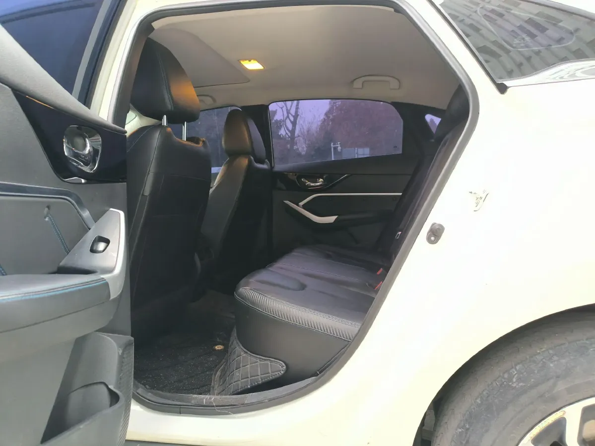 2019 Venucia D60 EV BEV 58KWH,autocango,china used car exporter,china ev exporter,chinese used car exporter,chinese used ev exporter