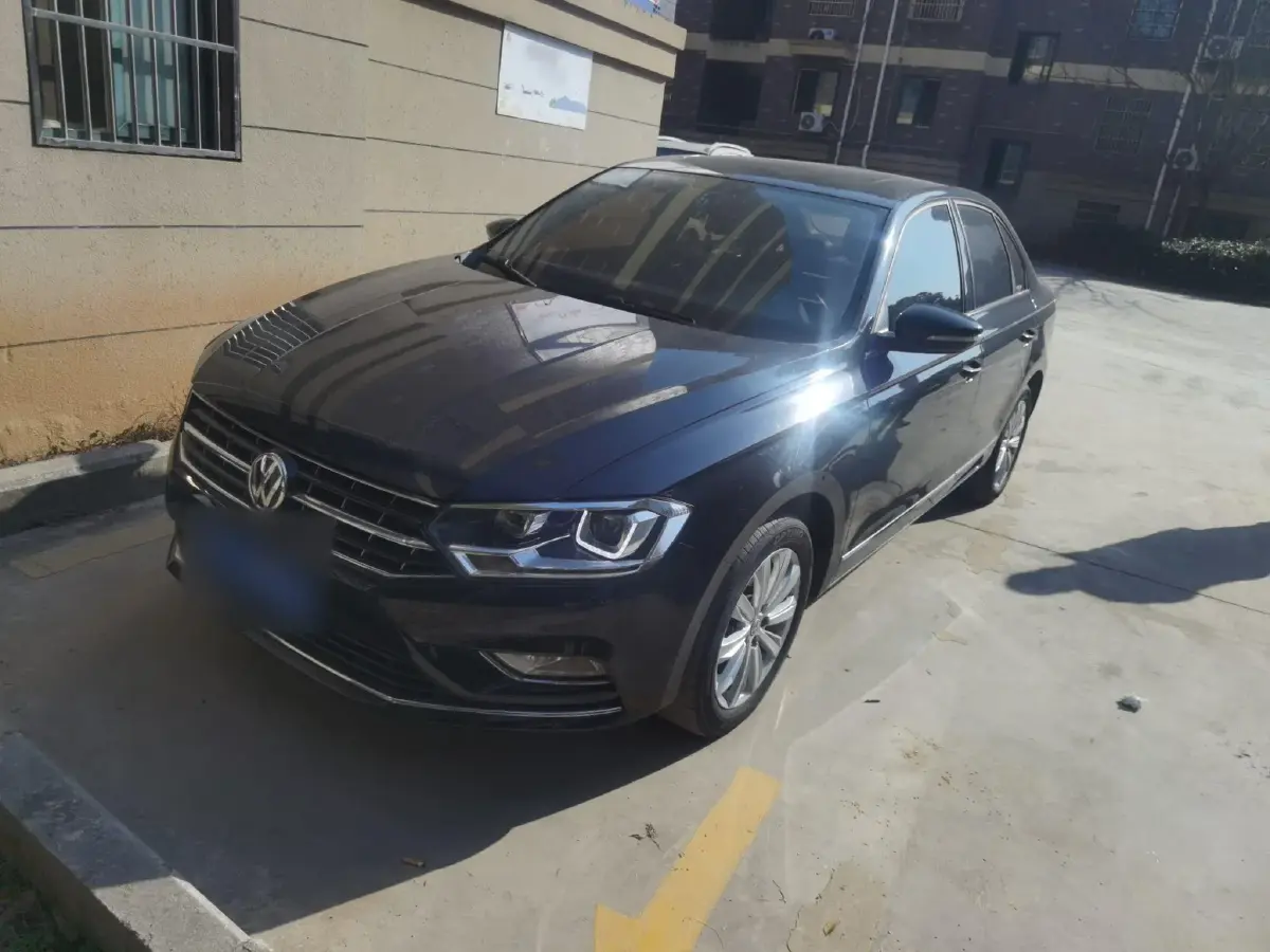 2018 Volkswagen Bora 1.5L 110HP L4 5MT