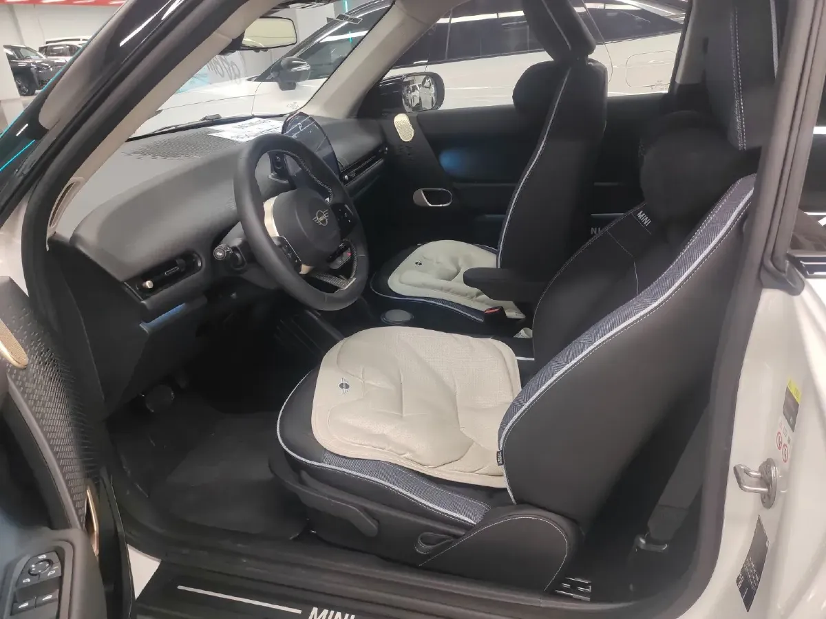 2024 MINI COOPER BEV 51.5KWH,autocango,china used car exporter,china ev exporter,chinese used car exporter,chinese used ev exporter