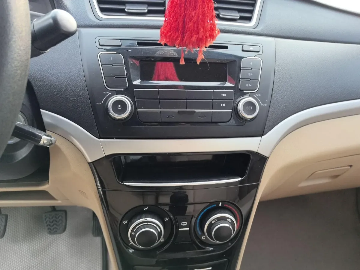 2015 Great Wall C30 1.5L 106HP L4 5MT,autocango,china used car exporter,china ev exporter,chinese used car exporter,chinese used ev exporter