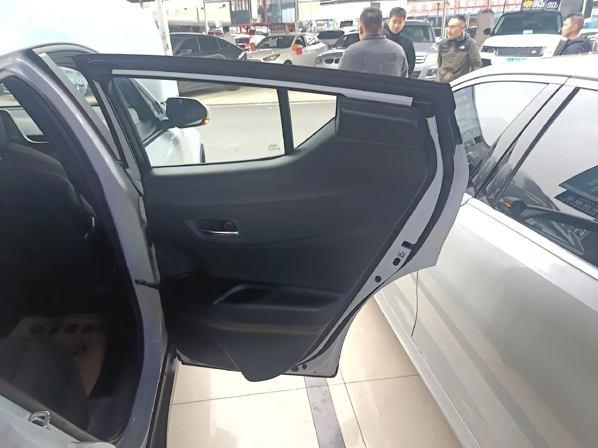 2020 Toyota Izoa E BEV 54.3KWH,autocango,china used car exporter,china ev exporter,chinese used car exporter,chinese used ev exporter