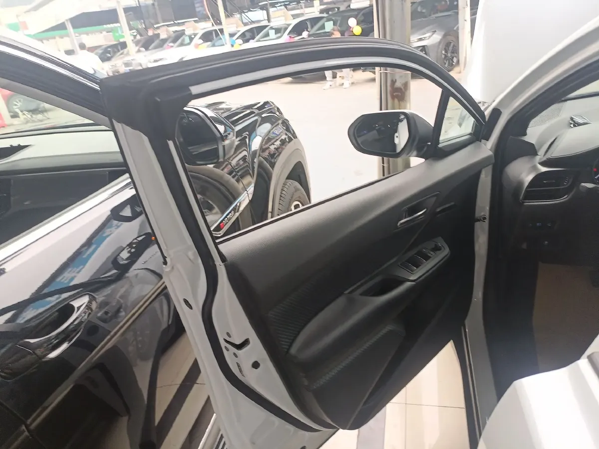 2020 Toyota Izoa E BEV 54.3KWH,autocango,china used car exporter,china ev exporter,chinese used car exporter,chinese used ev exporter