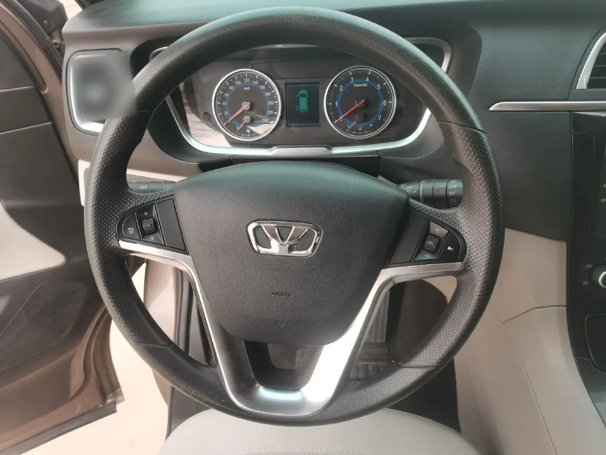 2015 HuaSong 7 2.0T 184HP L4 6AT,autocango,china used car exporter,china ev exporter,chinese used car exporter,chinese used ev exporter