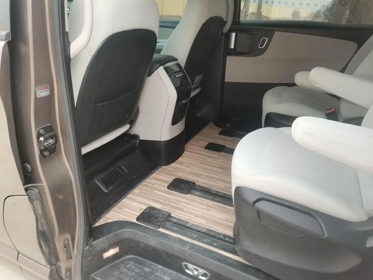 2015 HuaSong 7 2.0T 184HP L4 6AT,autocango,china used car exporter,china ev exporter,chinese used car exporter,chinese used ev exporter