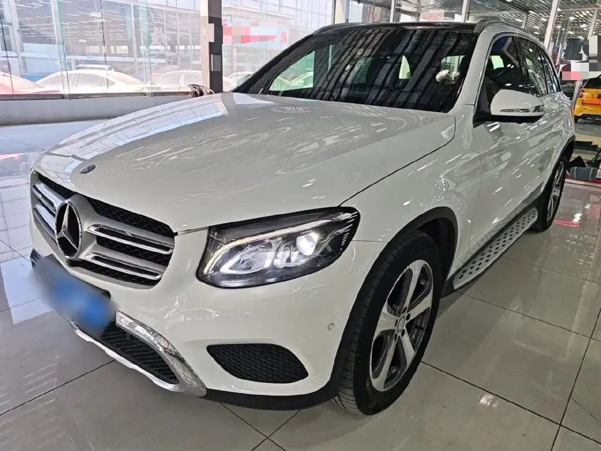 2016 Mercedes-Benz GLC Class 2.0T 211HP L4 9AT