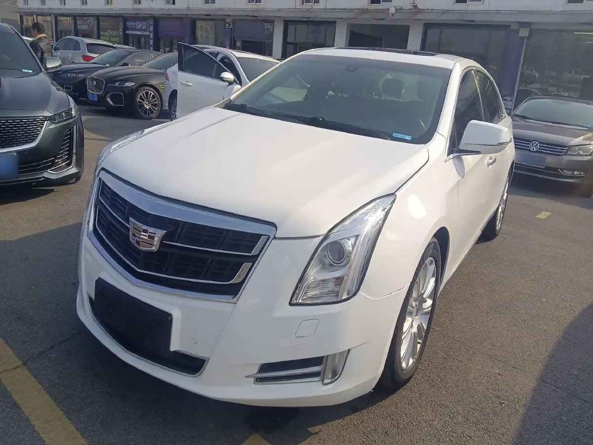 2017 Cadillac XTS 2.0T 269HP L4 6AT