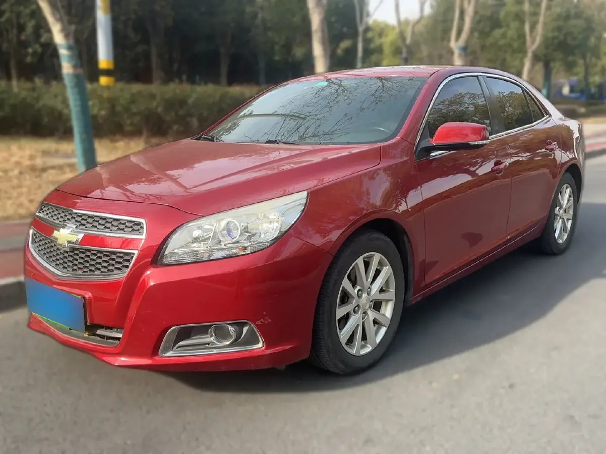 2013 Chevrolet Malibu 2.0L 154HP L4 6AT
