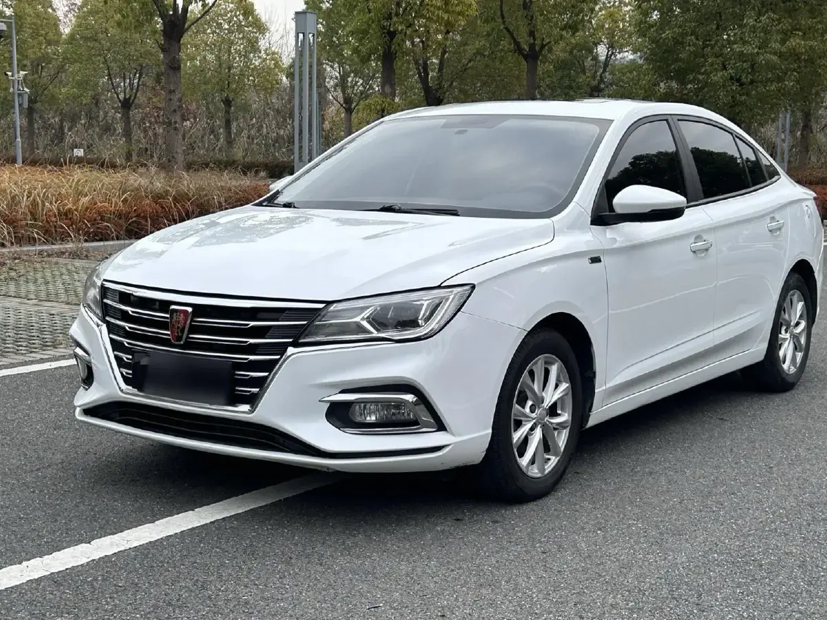 2020 Roewe i5 1.5L 120HP L4 CVT