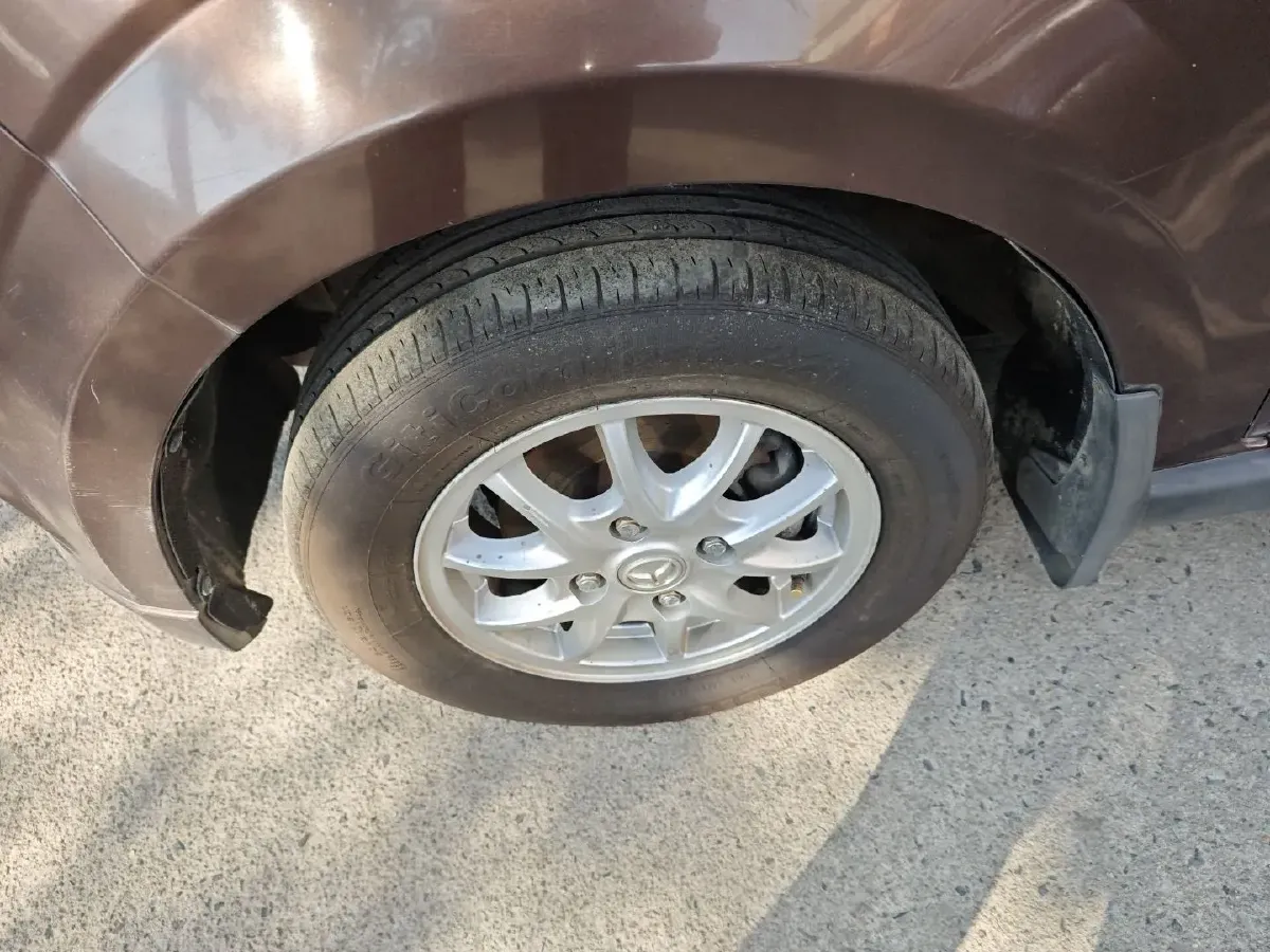 2016 BAIC Hyosow H2 1.5L 106HP L4 5MT,autocango,china used car exporter,china ev exporter,chinese used car exporter,chinese used ev exporter