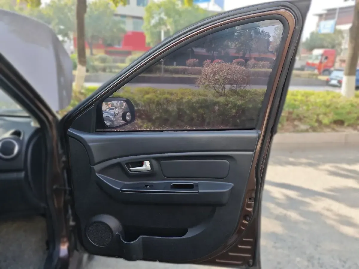 2016 BAIC Hyosow H2 1.5L 106HP L4 5MT,autocango,china used car exporter,china ev exporter,chinese used car exporter,chinese used ev exporter