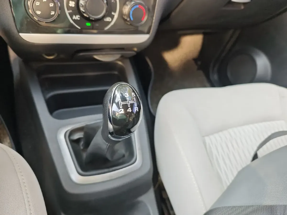 2016 BAIC Hyosow H2 1.5L 106HP L4 5MT,autocango,china used car exporter,china ev exporter,chinese used car exporter,chinese used ev exporter