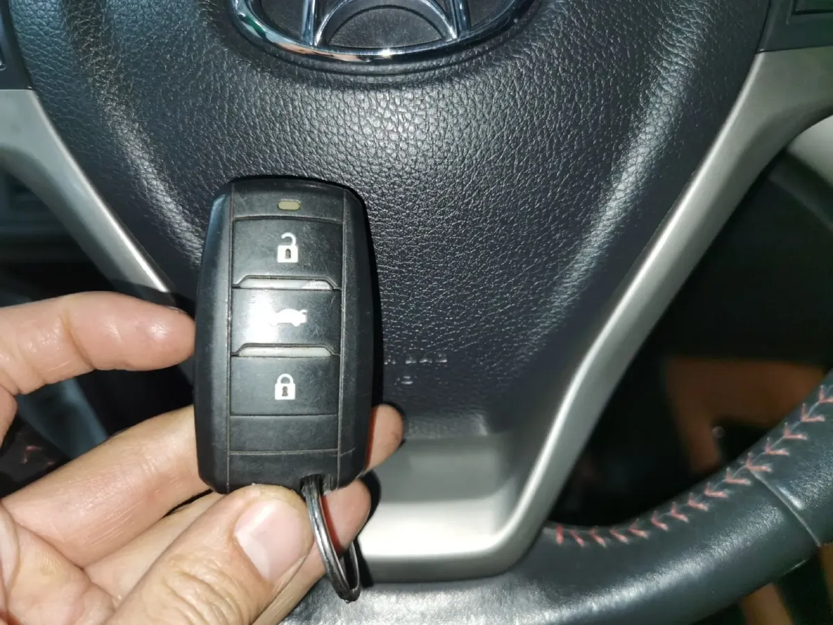 2017 ChangAn Oshan CX70 1.5T 150HP L4 6MT,autocango,china used car exporter,china ev exporter,chinese used car exporter,chinese used ev exporter