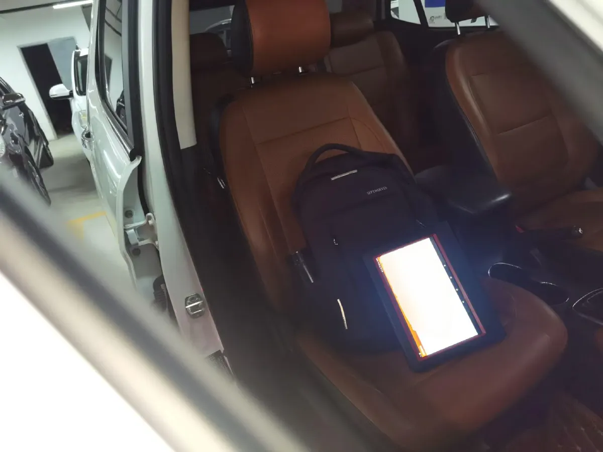 2017 ChangAn Oshan CX70 1.5T 150HP L4 6MT,autocango,china used car exporter,china ev exporter,chinese used car exporter,chinese used ev exporter