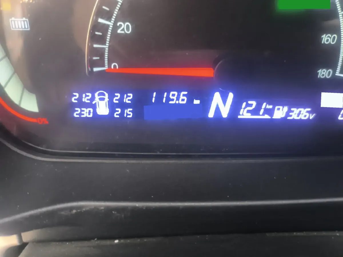 2022 DaYun YueHu BEV 30.66KWH,autocango,china used car exporter,china ev exporter,chinese used car exporter,chinese used ev exporter