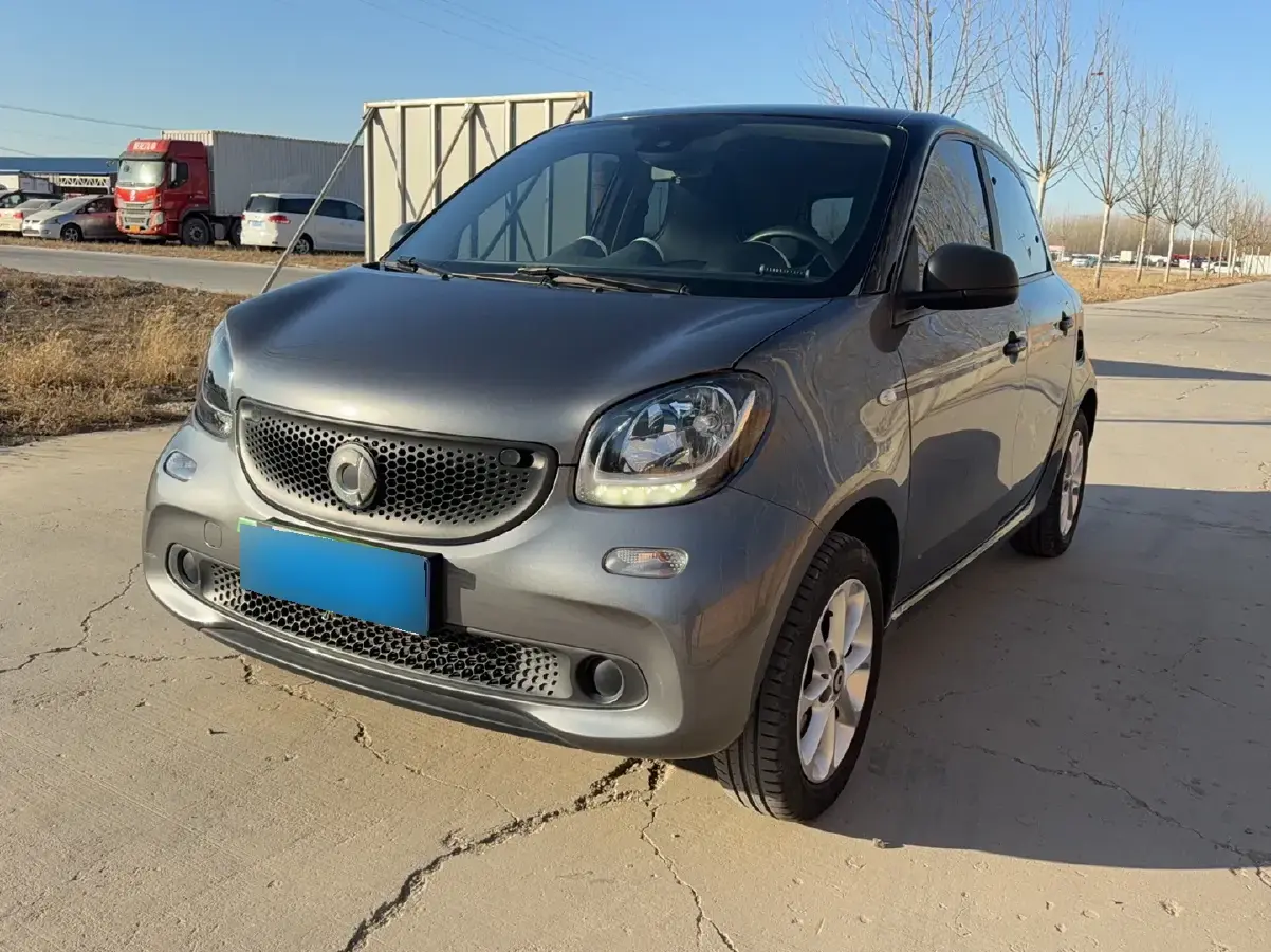 2018 Smart smart forfour 1.0L 71HP L3 6DCT