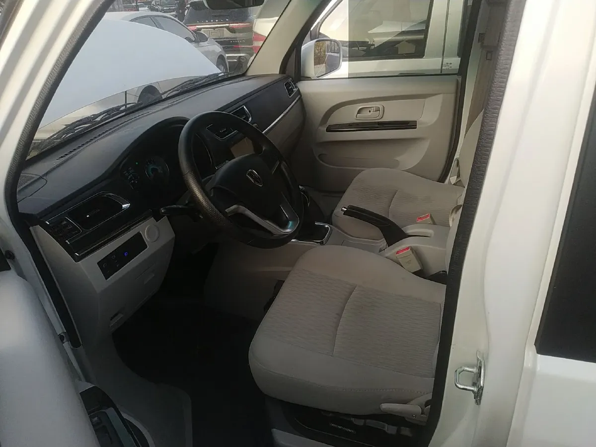 2021 JinBei New Sea Lion X30L 1.5L 102HP L4 5MT,autocango,china used car exporter,china ev exporter,chinese used car exporter,chinese used ev exporter