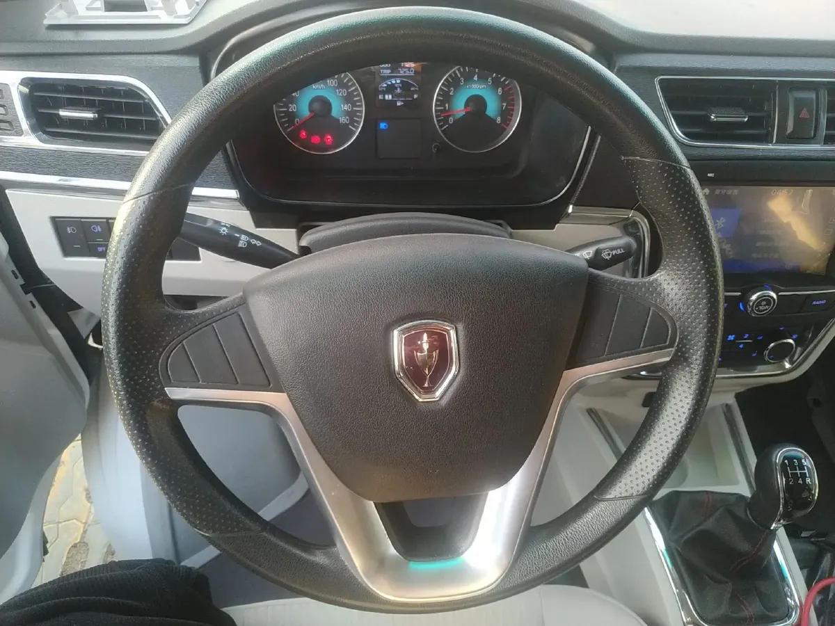 2021 JinBei New Sea Lion X30L 1.5L 102HP L4 5MT,autocango,china used car exporter,china ev exporter,chinese used car exporter,chinese used ev exporter