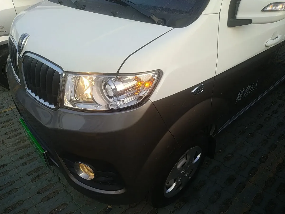 2021 JinBei New Sea Lion X30L 1.5L 102HP L4 5MT,autocango,china used car exporter,china ev exporter,chinese used car exporter,chinese used ev exporter