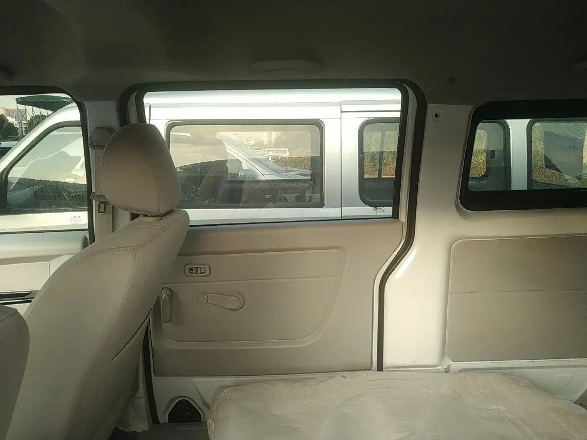 2021 JinBei New Sea Lion X30L 1.5L 102HP L4 5MT,autocango,china used car exporter,china ev exporter,chinese used car exporter,chinese used ev exporter