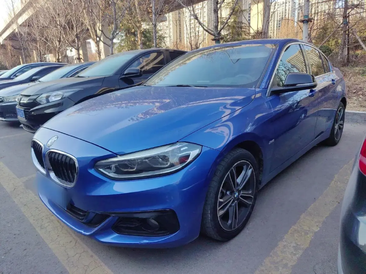 2018 BMW 1 Series 1.5T 136HP L3 6AT